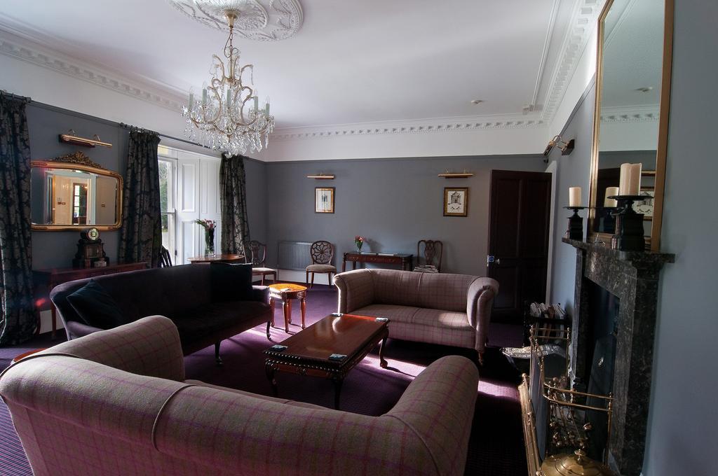 Barcaldine House & Self-Catering Cottages Oban Room photo